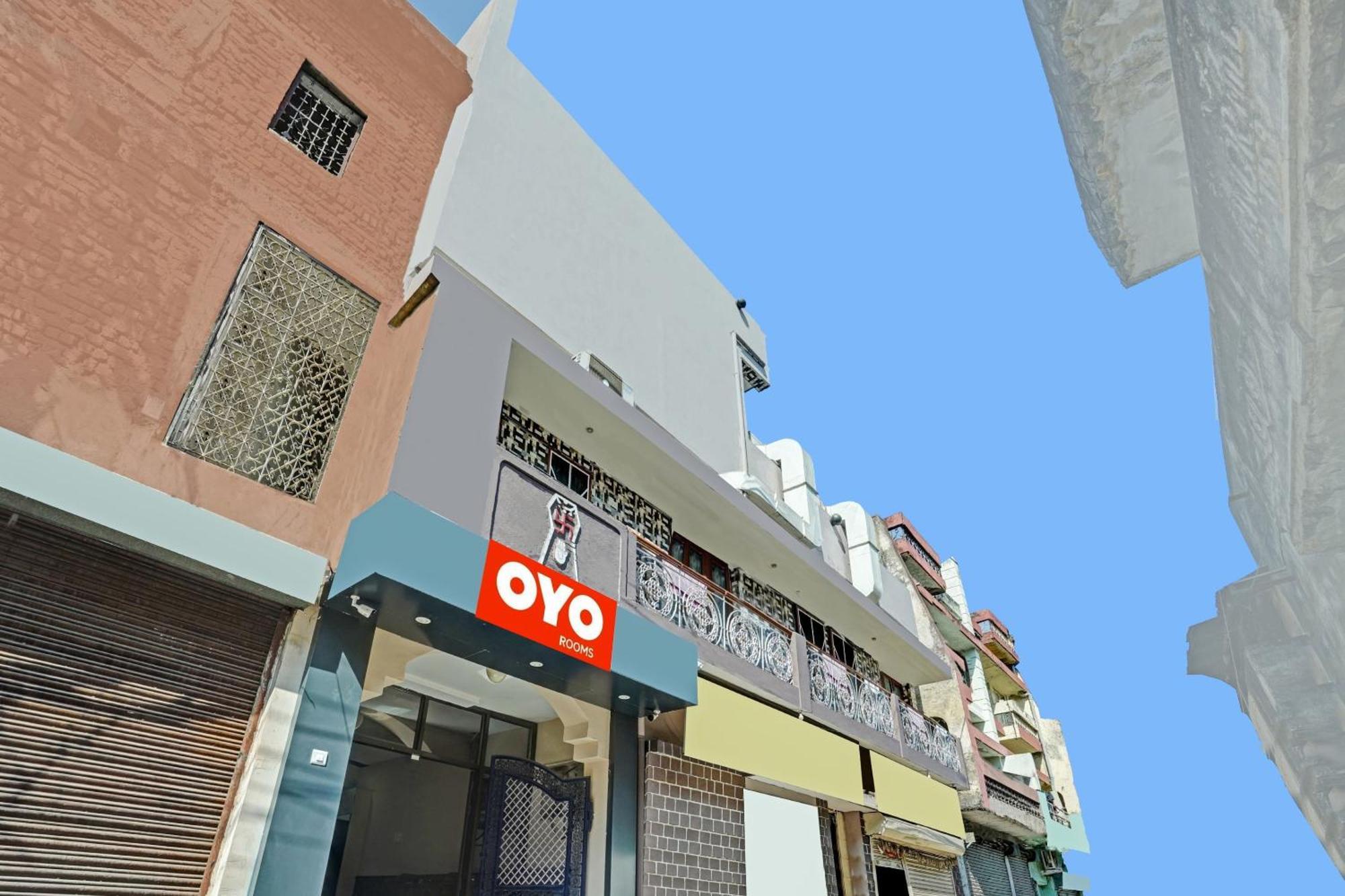 Hotel O B N Palace Rāipur Exteriör bild
